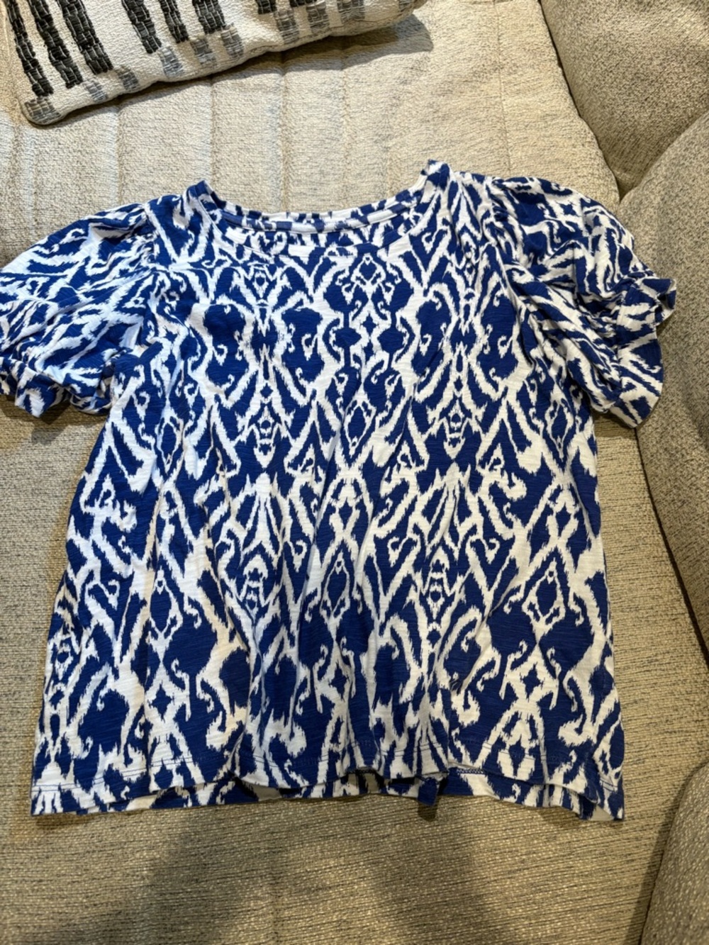 Chico's Blue and White Short Sleeve Patterned Top